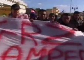 Lampedusa: Gli immigrati minacciano lo sciopero della fame