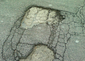 Soli 3 centimetri di asfalto… Bellanca: il Signor Sindaco è pregato di verificare prima di una eventuale frettolosa chiusura delle buche segnalate