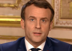 Macron e la Matita