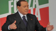 Berlusconi: “Ora c’è l’emergenza, cambio di governo prematuro. Non mi occupo dei giochi di potere di Renzi”