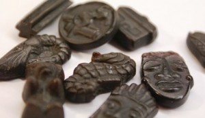 Haribo-traite-de-raciste-le-fabricant-arrete-de-produire-des-bonbons-noirs1-e1389977867224