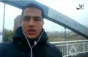 Anis Amri nel video del giuramento di fedeltà all'ISIS