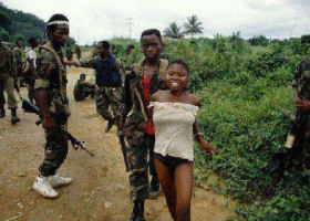 Congo – Gli affari d’oro nella guerra degli stupri. La denuncia di Anonymous