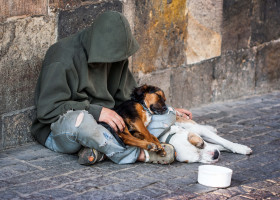 Francia e la vergogna dei senza tetto