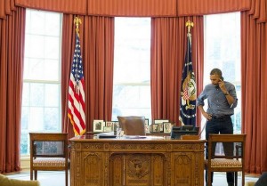 Obama al telefono con Putin dallo studio ovale