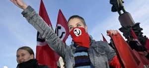 Immagine tratta da Internet per rappresentare il nazi-comunismo. Non scattata in Ucraina