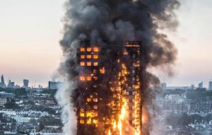 Grenfell-Tower-durante-incendio