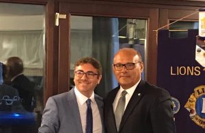 Gaetano Salemi Presidente uscente e Enrico Fiorella nuovo Presidente Lions Chiaramonte AG