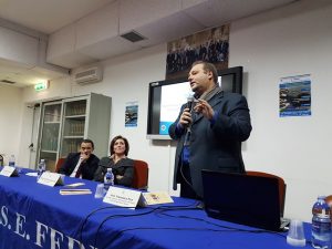 Aragona Conferenza Istituto Fermi il tavolo dei relatori