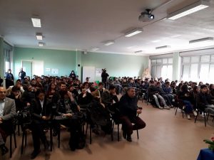 Lions Sciacca Terme Conferenza Generazione App Liceo Fermi la platea