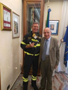 foto incontro UNICEF Vigili del fuoco