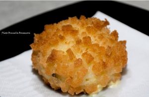 Arancino alla carbonara di tartufo di Giuseppe Raciti (foto di Brunella Bonaccorsi)