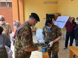 Foto Distribuzione esercito