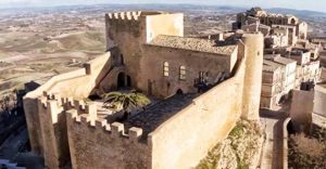 d0a9763eadce1f3f85d4ae6a89c0559446320ab1-castello-chiaramontano-a-naro-jpg-40990-1602845475
